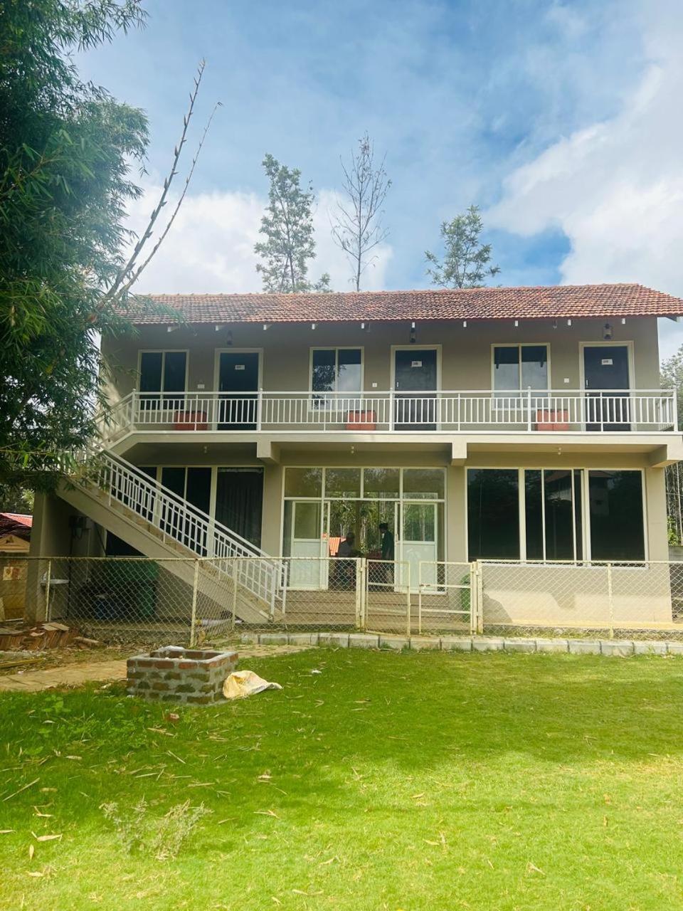 Trippr Chikkamagaluru Hostel Chikmagalūr Екстериор снимка