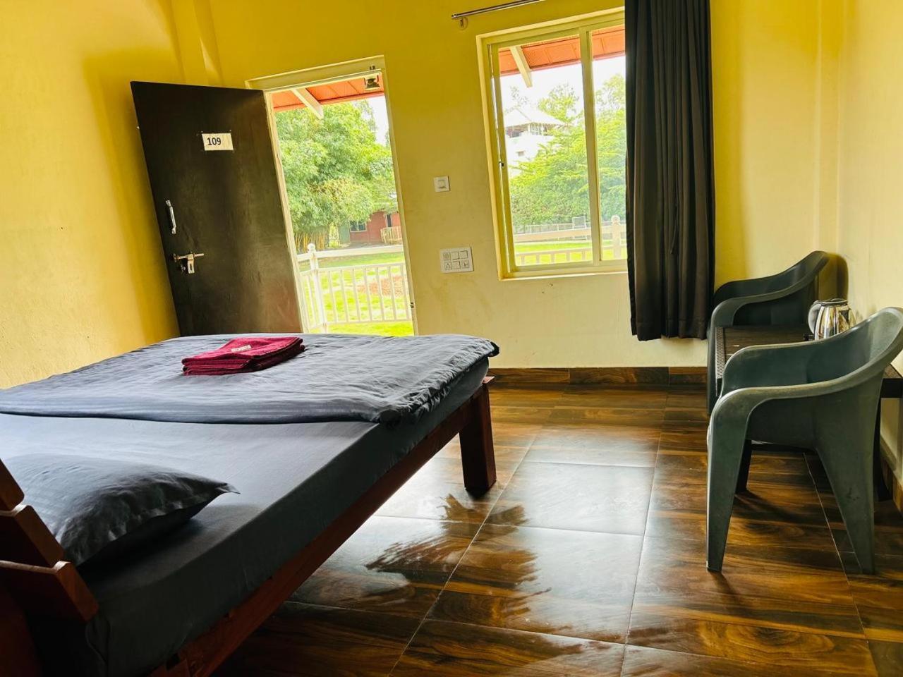 Trippr Chikkamagaluru Hostel Chikmagalūr Екстериор снимка